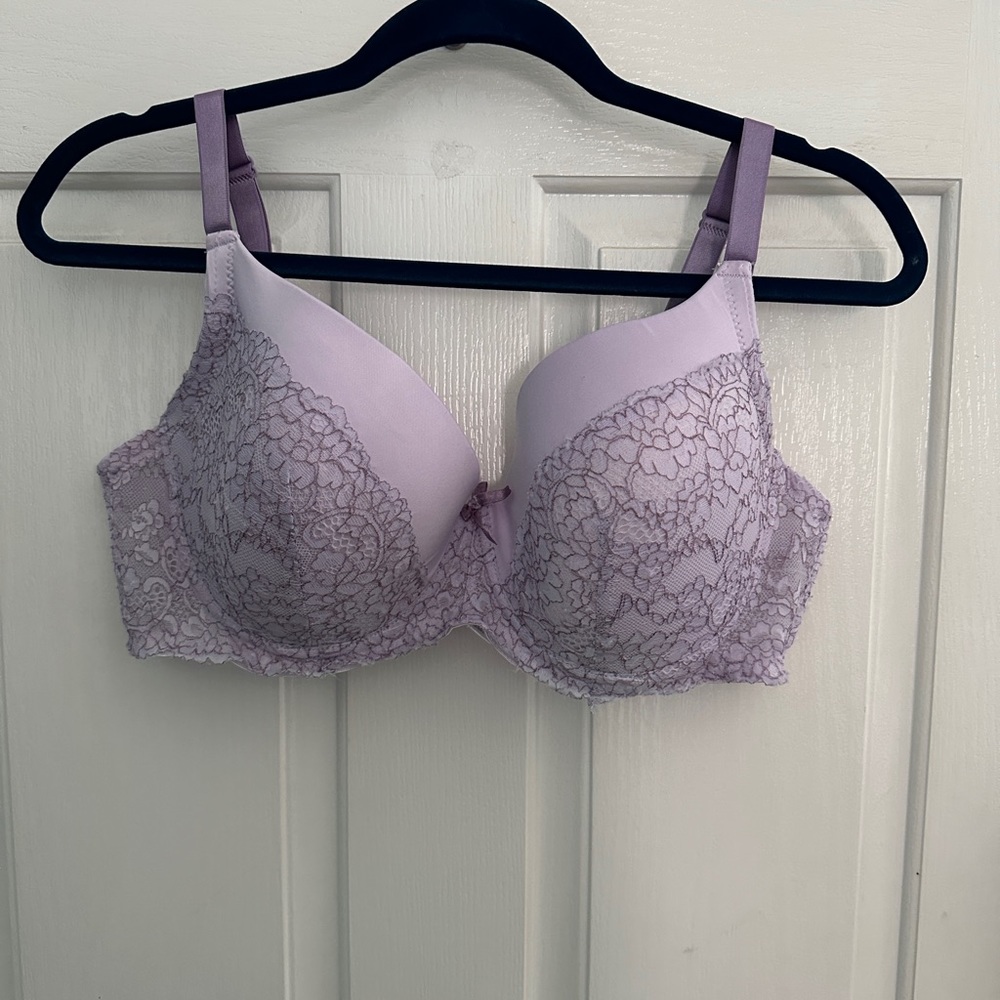 Women’s Bra SZ 42C Plus Size